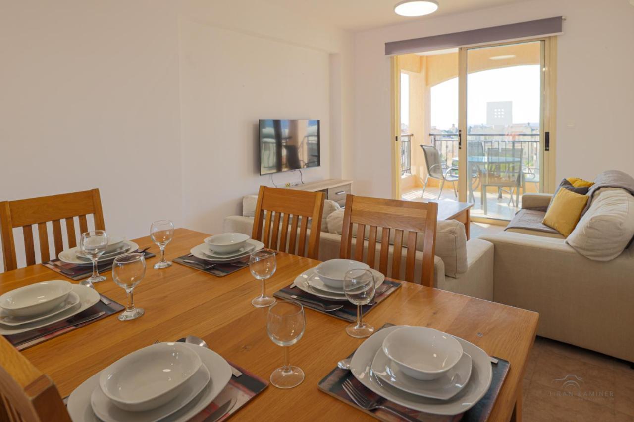 Apartamento Royal Seacrest Crown-Jewel, 2B, Pools, Sea, Center Paphos Exterior foto